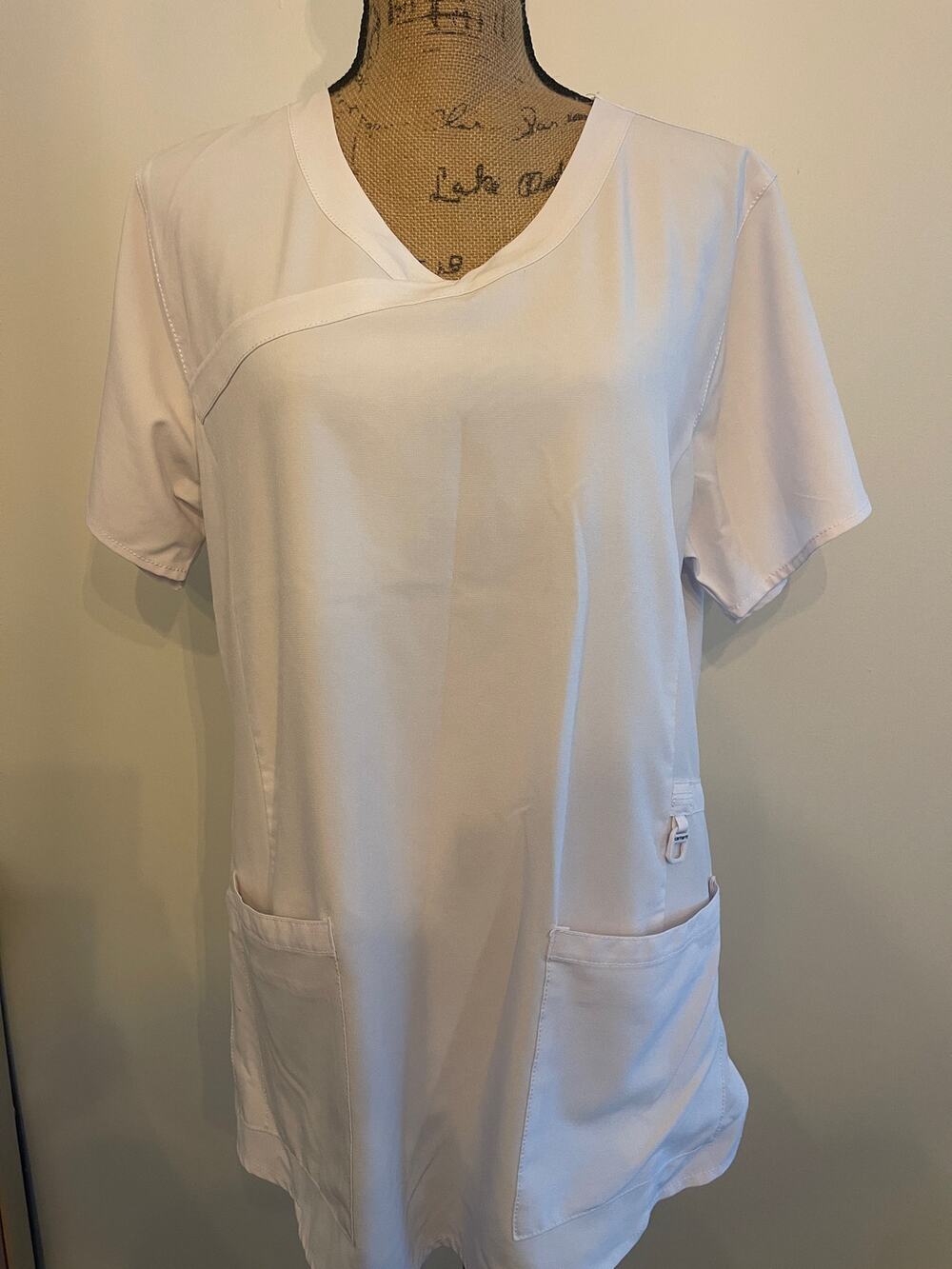 Carhartt Force White Scrub V Neck Top Size XL